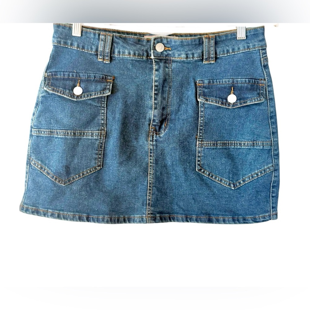 LOVE CULT Women’s Blue Denim Skirt Large EUC